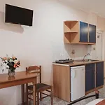 Apart Otel Potamitis *